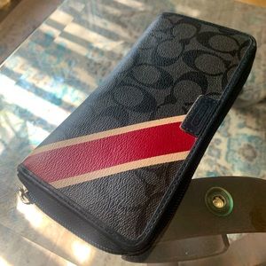 Coach Trifold Leather Wallet